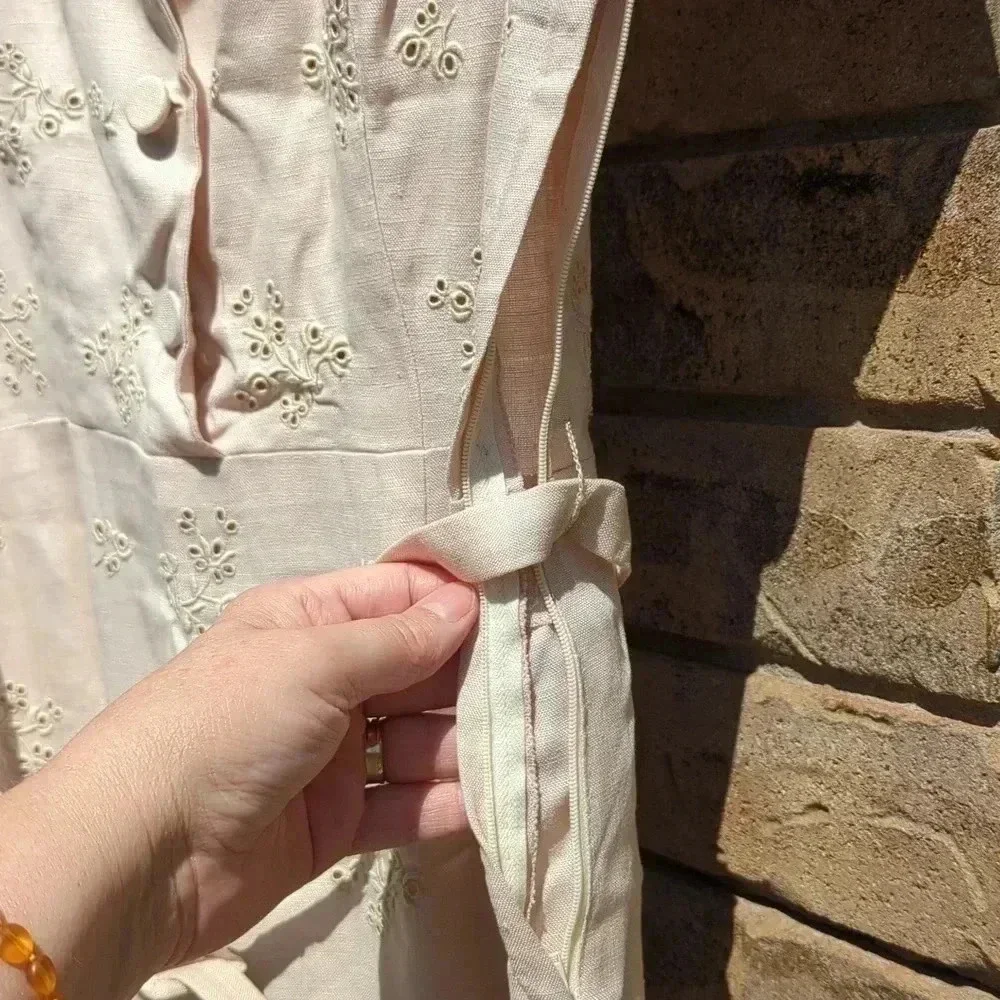 Mediterranean Vintage Linen Dress - Picture 10 of 15